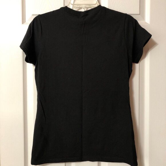 Gender Reveal Top for Grandma, Size Small, PINK or BLUE GRANDMA LOVES YOU - Picture 4 of 8